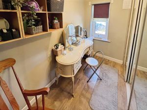 Bedroom- click for photo gallery